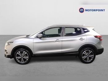 Used Nissan Qashqai 2018 for sale - 77490281: Photo