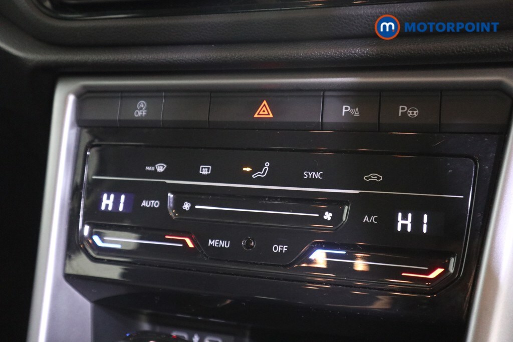 Used Volkswagen T-Roc for sale - 77743828: Photo 16