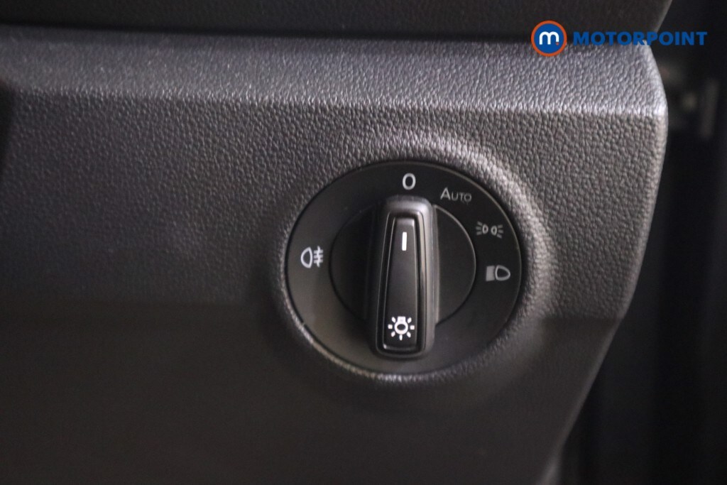 Used Volkswagen T-Roc for sale - 77743828: Photo 20