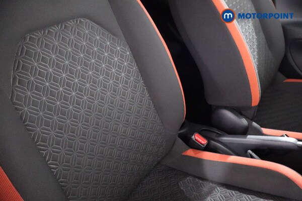 Used Toyota Aygo X 2022 for sale - 76255697: Photo 30