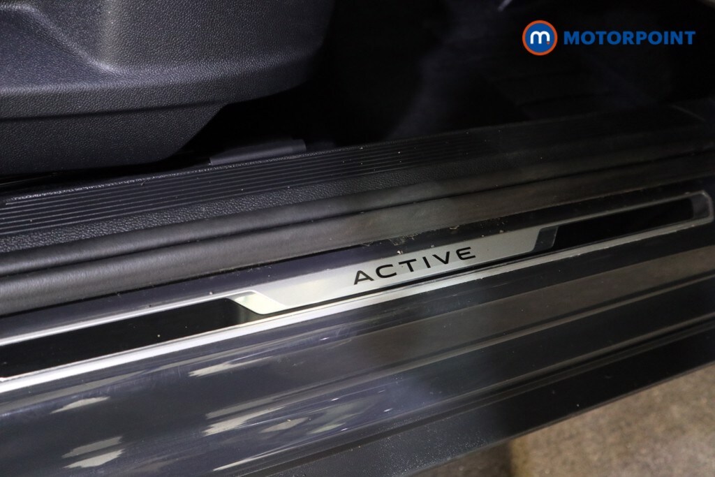 Used Volkswagen T-Roc 2022 for sale - 77741280: Photo 24