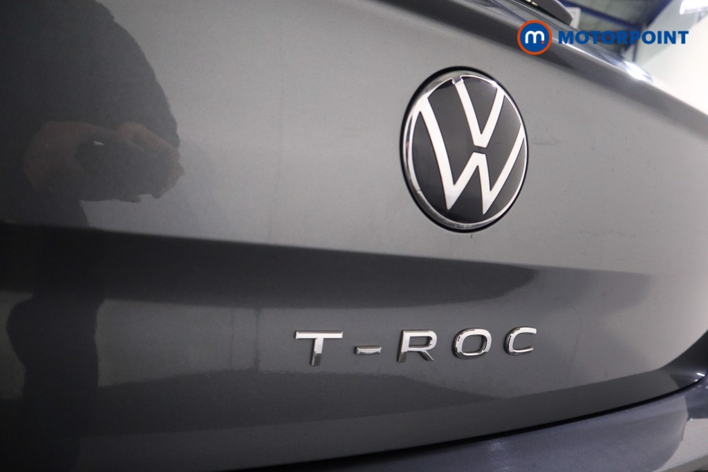 Used Volkswagen T-Roc 2023 for sale - 77984402: Photo 24