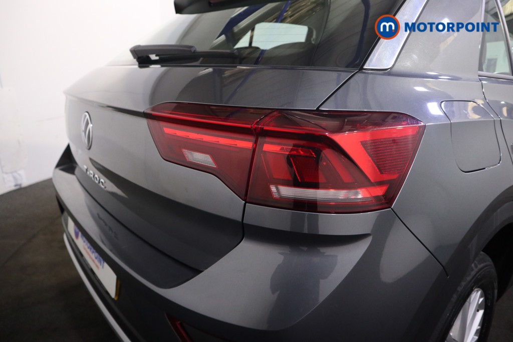 Used Volkswagen T-Roc 2023 for sale - 77984402: Photo 26