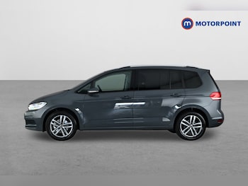 Used Volkswagen Touran 2025 for sale - 79505017: Photo