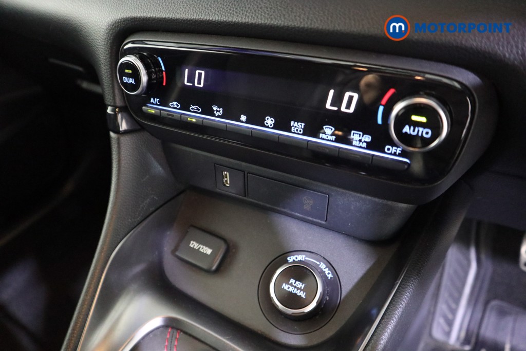 Used Toyota Yaris 2021 for sale - 76322702: Photo 16