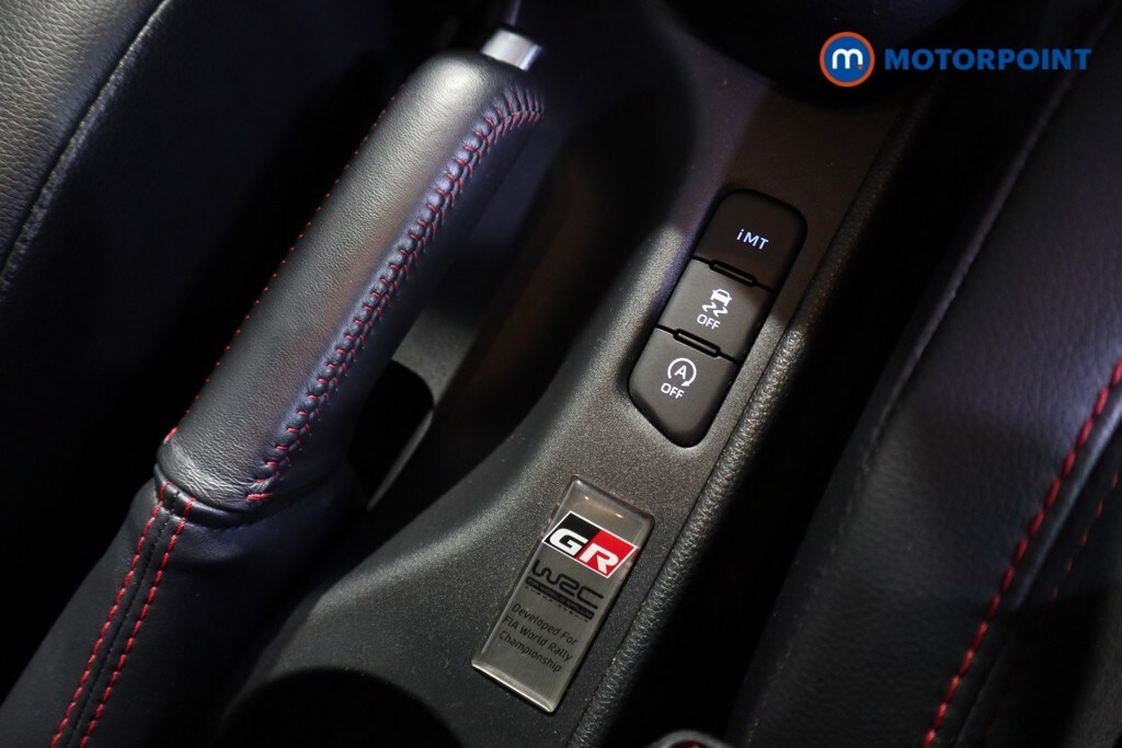 Used Toyota Yaris 2021 for sale - 76322702: Photo 17