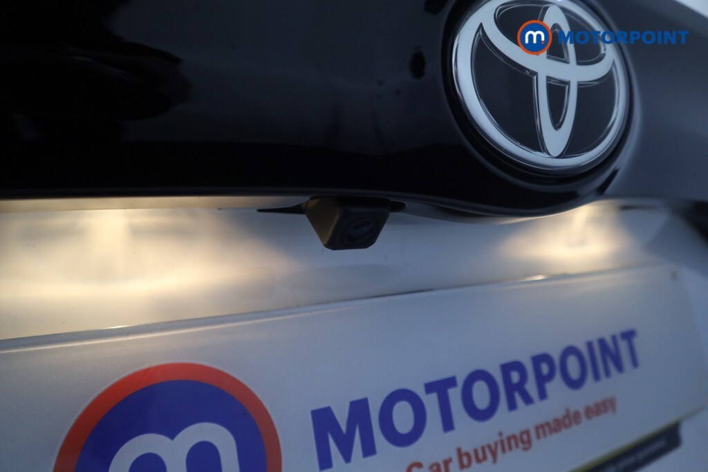 Used Toyota Yaris 2021 for sale - 76322702: Photo 29