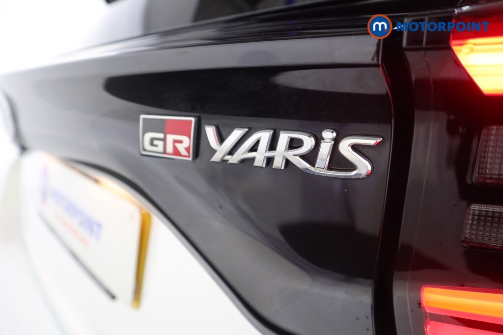 Used Toyota Yaris 2021 for sale - 76322702: Photo 31