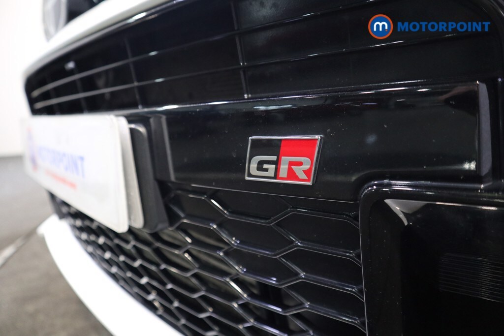 Used Toyota Yaris 2021 for sale - 76322702: Photo 40