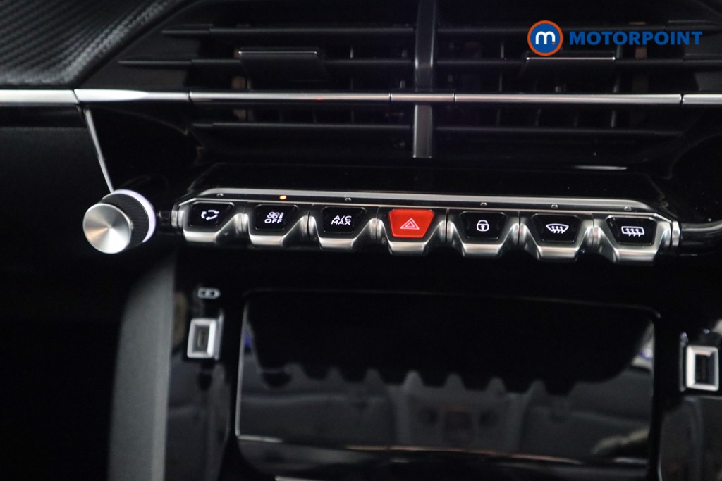 Used Peugeot 208 2021 for sale - 78122136: Photo 16