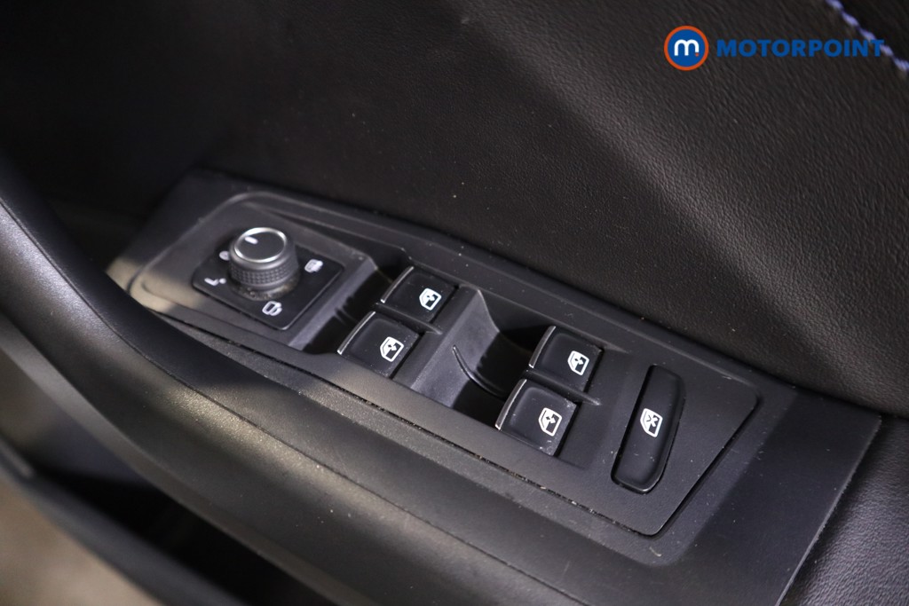 Used Volkswagen T-Roc 2022 for sale - 77404058: Photo 22