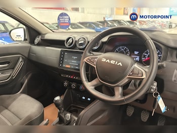 Used Dacia Duster 2024 for sale - 79492093: Photo