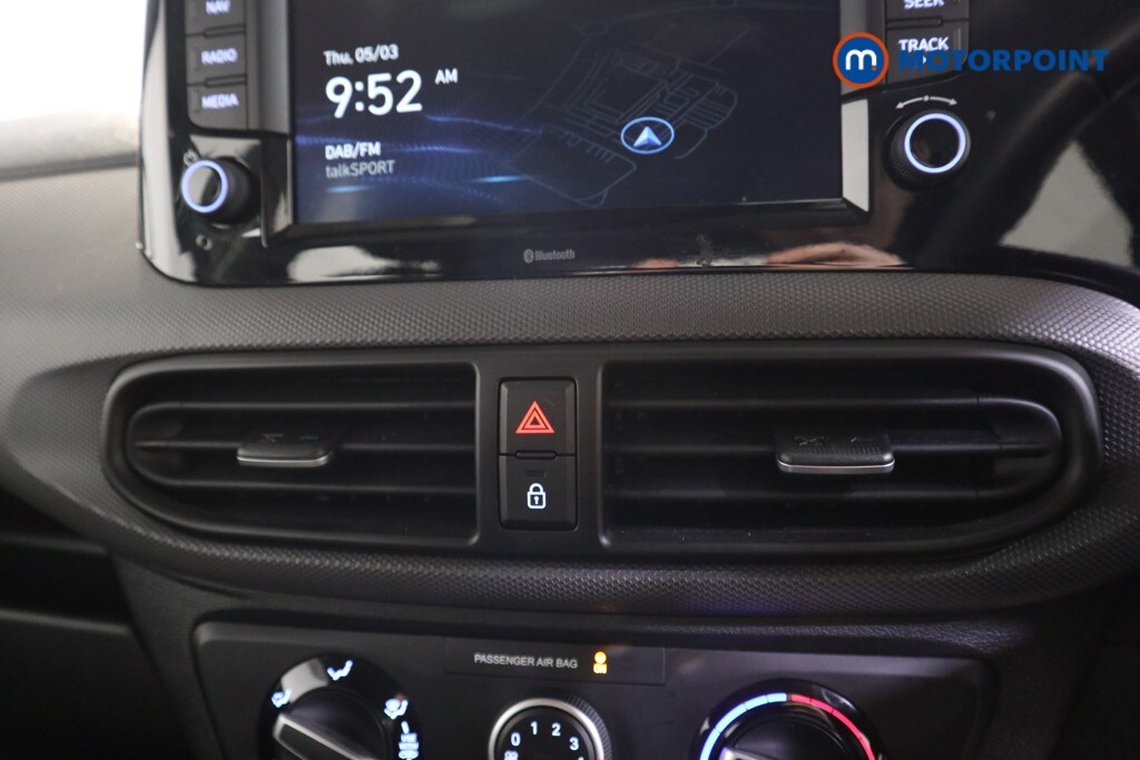 Used Hyundai i10 2025 for sale - 77760000: Photo 15