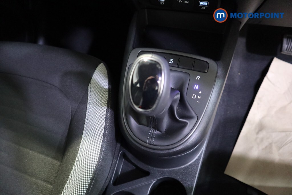 Used Hyundai i10 2025 for sale - 77760000: Photo 18