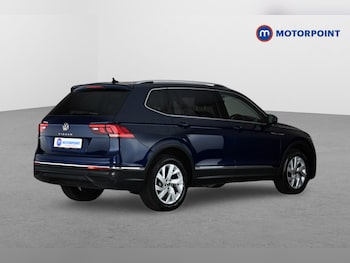 Used Volkswagen Tiguan Allspace 2023 for sale - 79353354: Photo