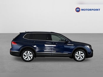 Used Volkswagen Tiguan Allspace 2023 for sale - 79353354: Photo