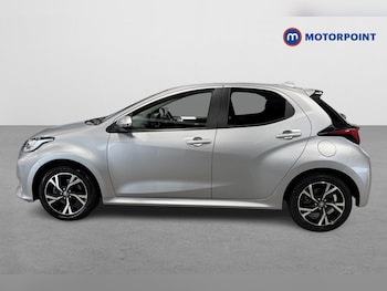 Used Toyota Yaris 2024 for sale - 78597073: Photo