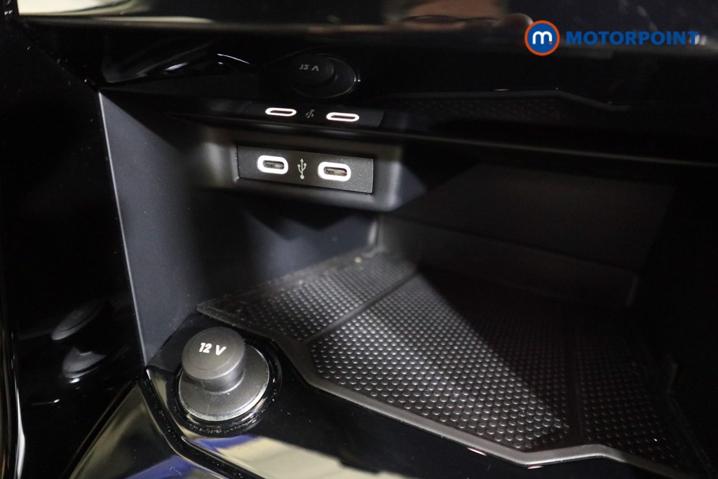 Used Volkswagen T-Roc 2024 for sale - 76534647: Photo 12