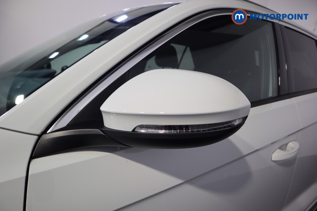 Used Volkswagen T-Roc 2024 for sale - 76534647: Photo 23