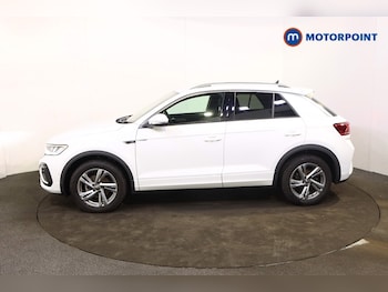 Used Volkswagen T-Roc 2024 for sale - 76534647: Photo