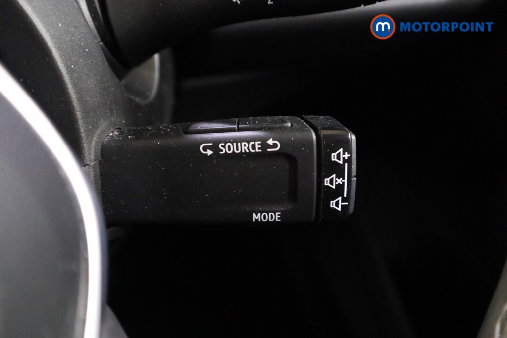 Used Renault Clio 2022 for sale - 77679633: Photo 13