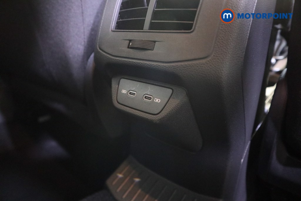 Used Volkswagen T-Roc 2024 for sale - 77275067: Photo 23