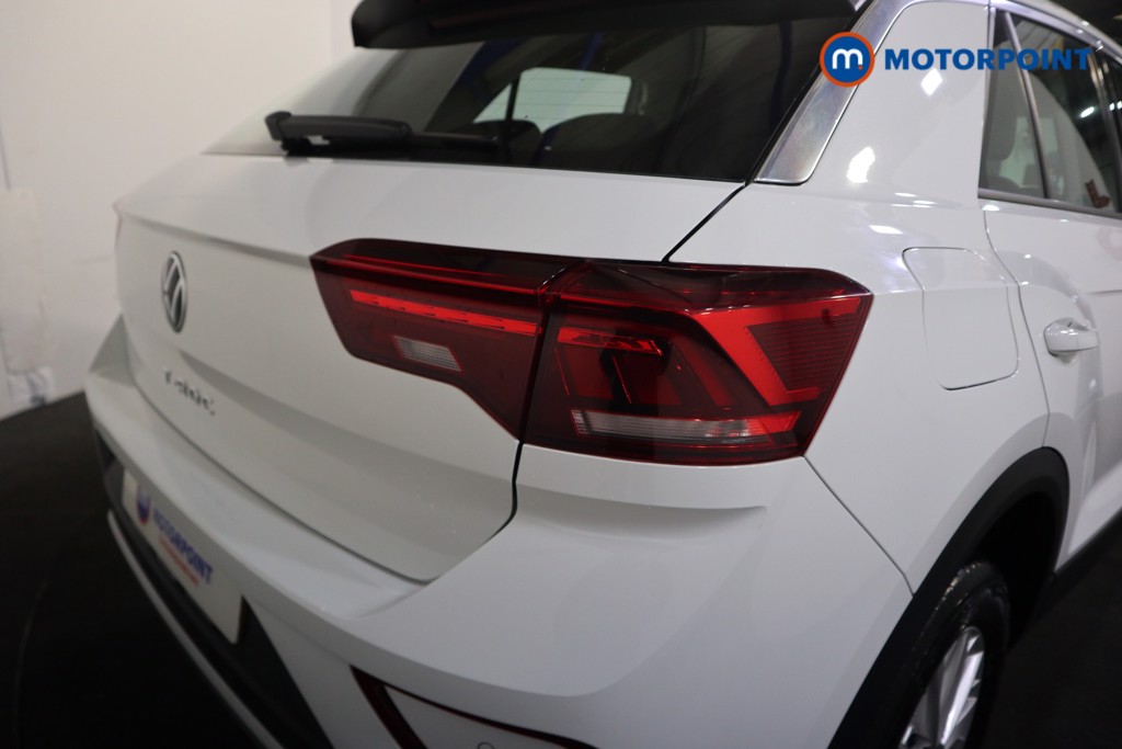 Used Volkswagen T-Roc 2024 for sale - 77275067: Photo 32