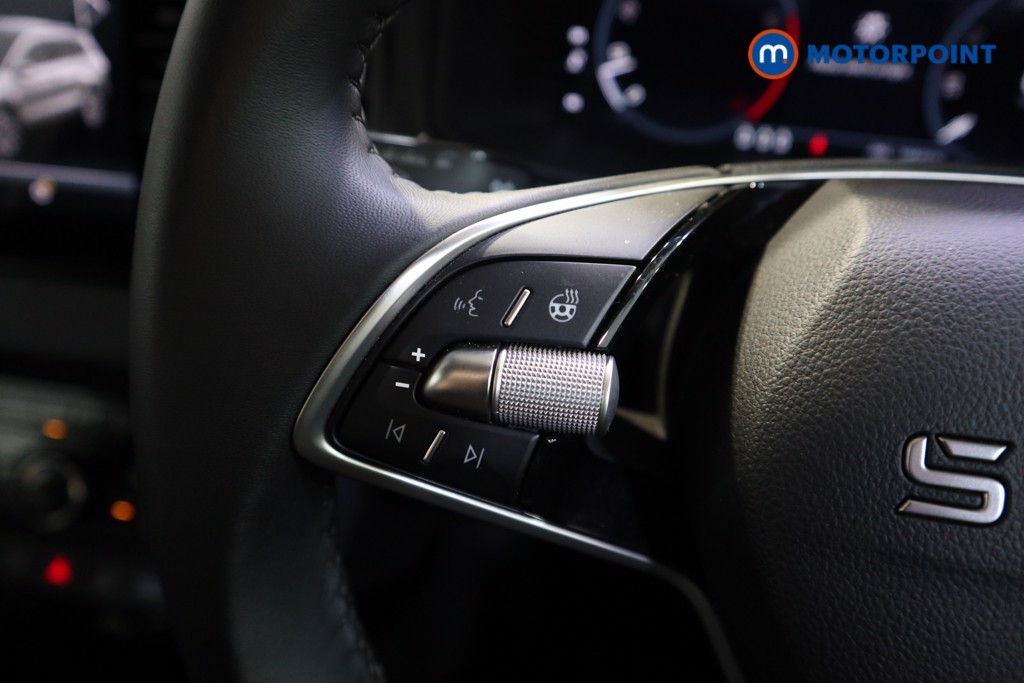 Used Skoda Karoq 2025 for sale - 77984372: Photo 11