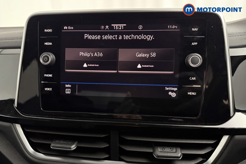 Used Volkswagen T-Roc 2023 for sale - 77340547: Photo 19