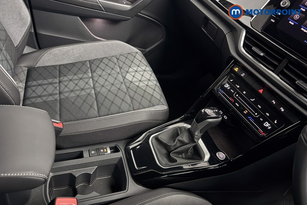 Used Volkswagen T-Roc 2023 for sale - 77340547: Photo 24