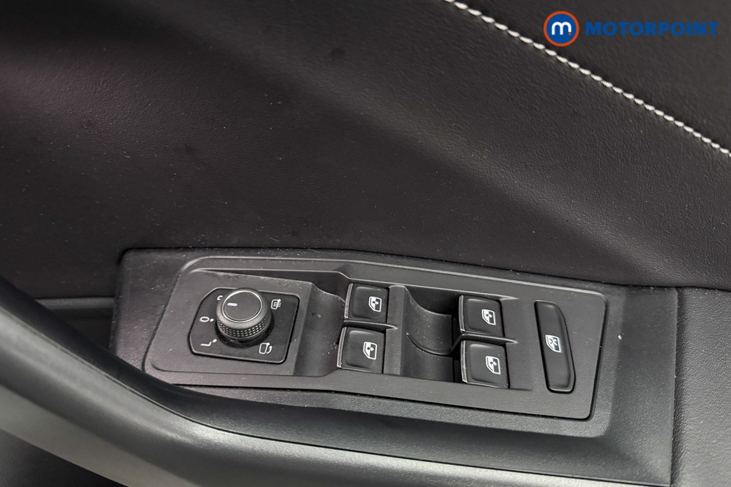 Used Volkswagen T-Roc 2023 for sale - 77340547: Photo 27