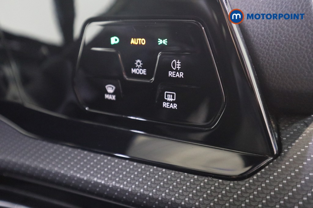 Used Volkswagen Golf 2021 for sale - 76649001: Photo 18