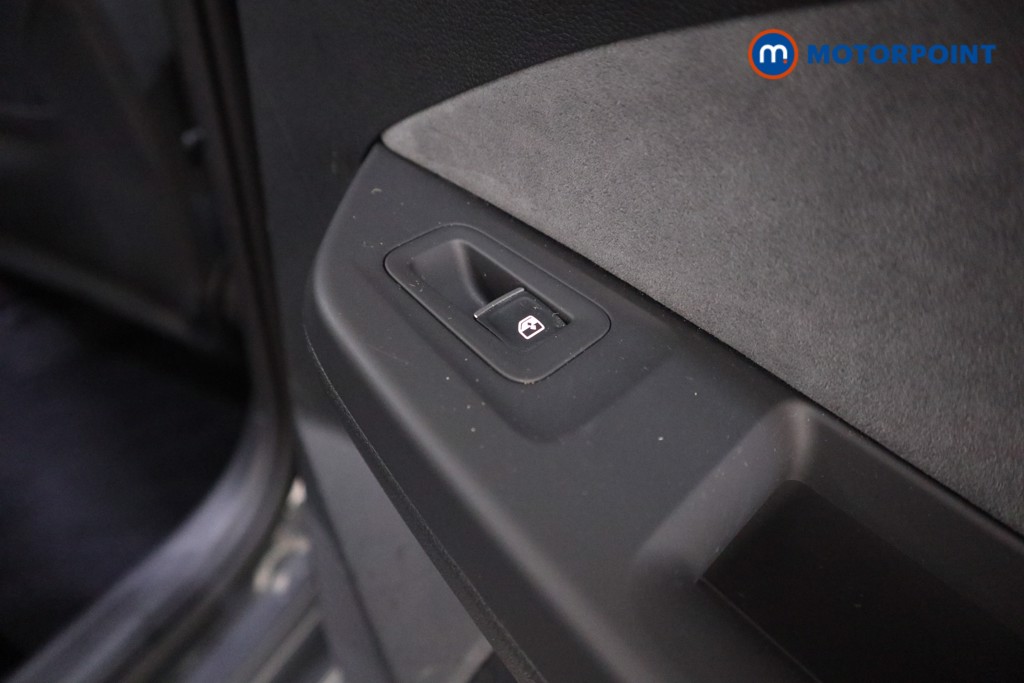 Used Volkswagen Golf 2021 for sale - 76649001: Photo 25