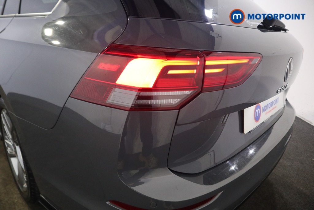 Used Volkswagen Golf 2021 for sale - 76649001: Photo 32