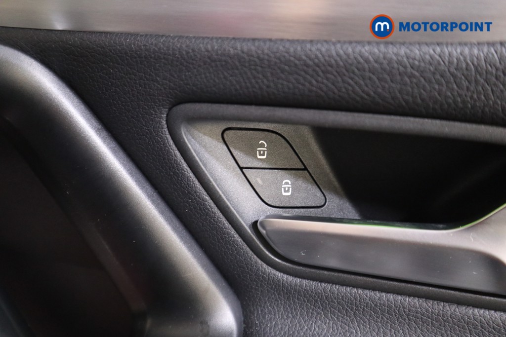 Used Mercedes-Benz CLA 2022 for sale - 77490337: Photo 24