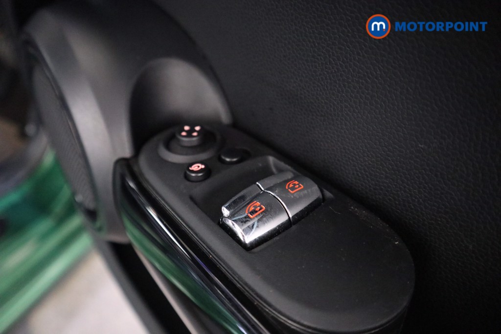 Used MINI Hatch 2023 for sale - 76980302: Photo 19