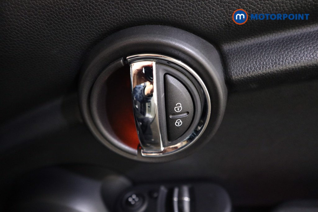 Used MINI Hatch 2019 for sale - 77904084: Photo 22