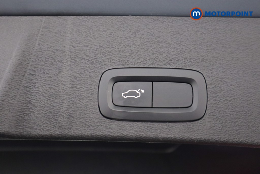 Used Volvo XC40 2021 for sale - 78106934: Photo 24