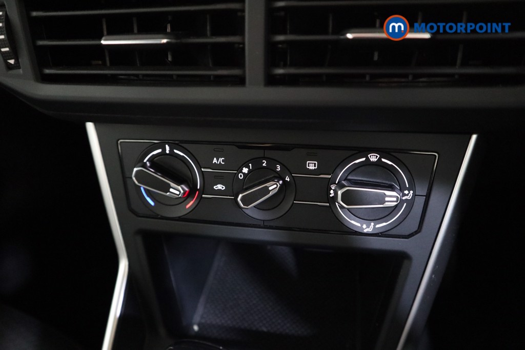 Used Volkswagen Polo 2024 for sale - 77872806: Photo 15