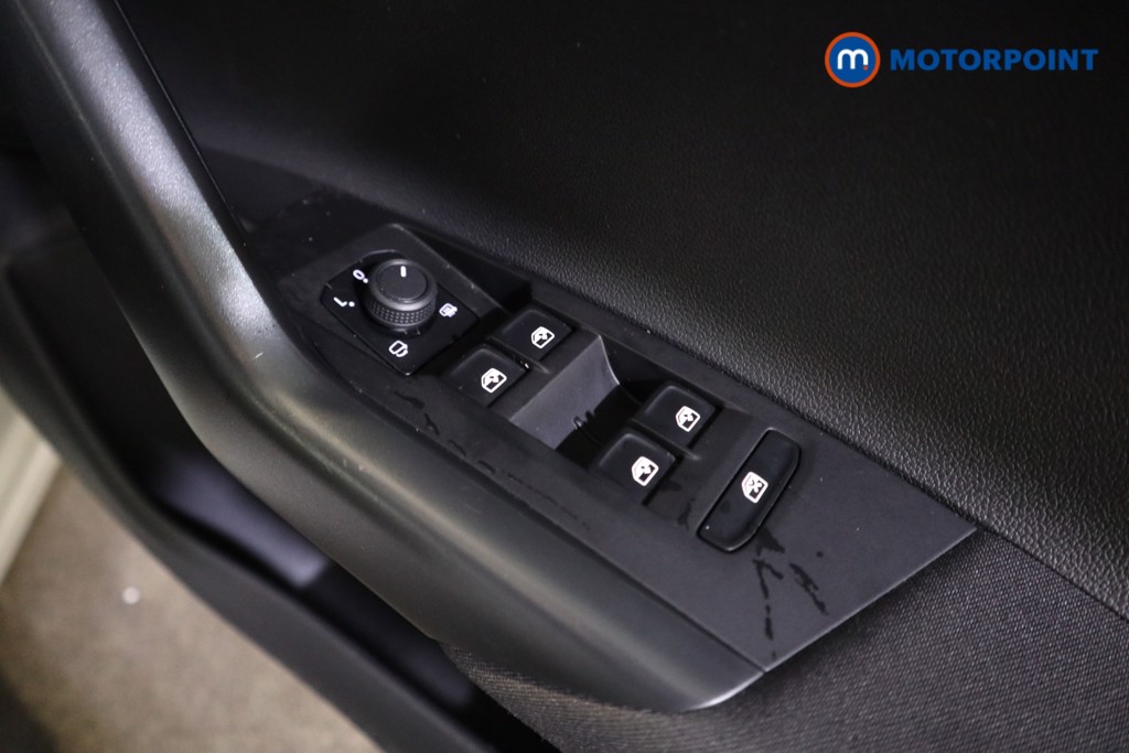 Used Volkswagen Polo 2024 for sale - 77872806: Photo 22