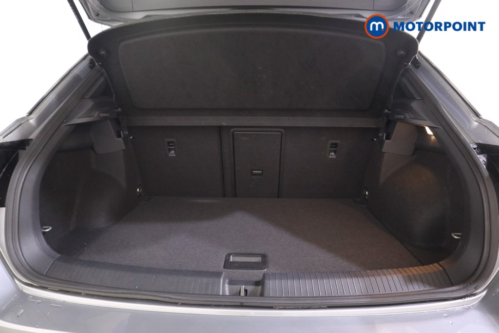 Used Volkswagen T-Roc 2023 for sale - 76008863: Photo 22