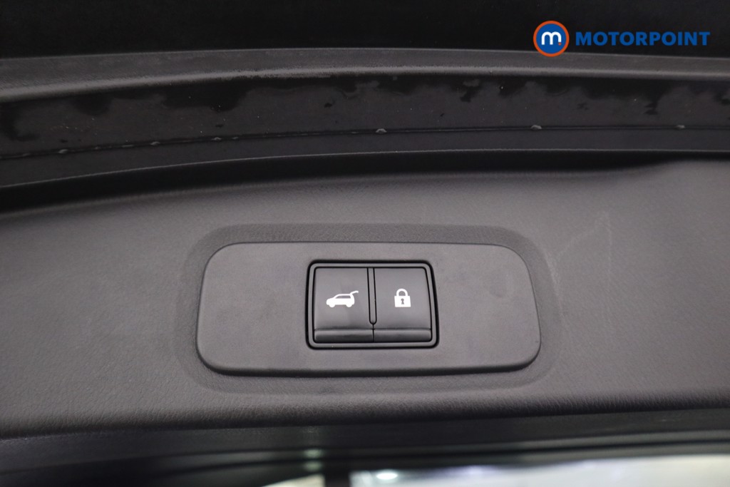 Used Nissan Qashqai 2021 for sale - 77848892: Photo 32