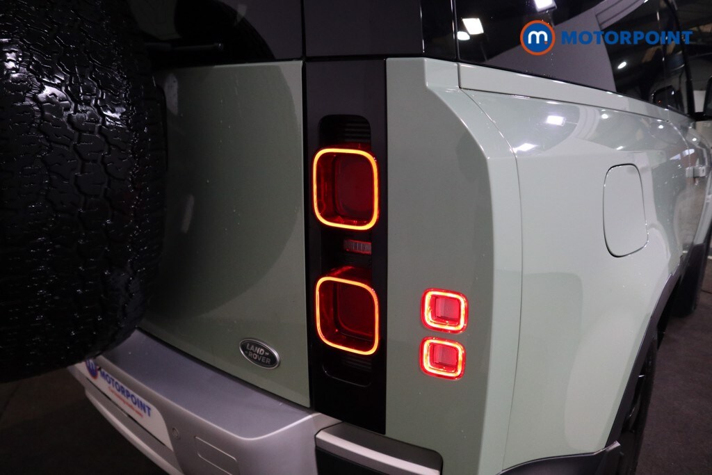 Used Land Rover Defender 2022 for sale - 77500518: Photo 32