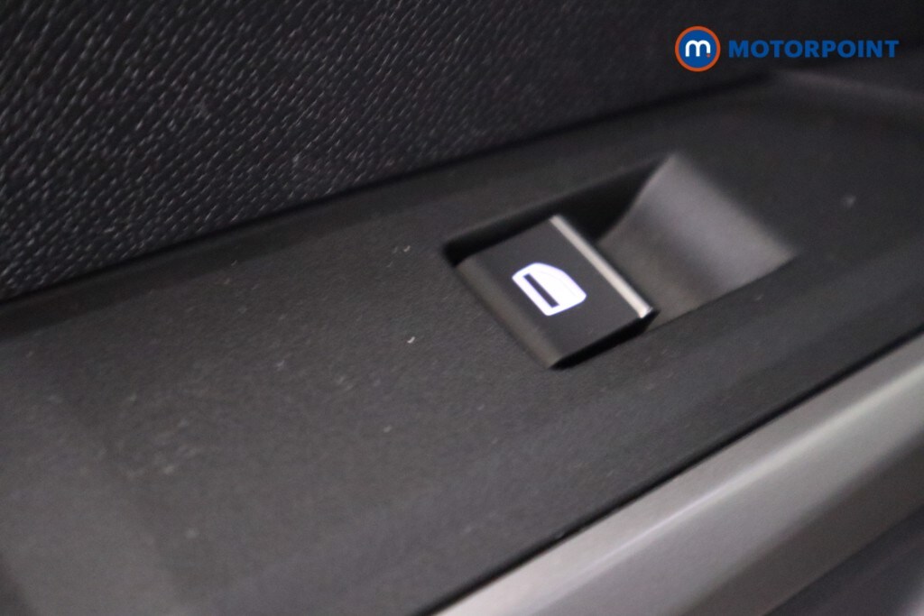 Used Peugeot 5008 2025 for sale - 77529676: Photo 35