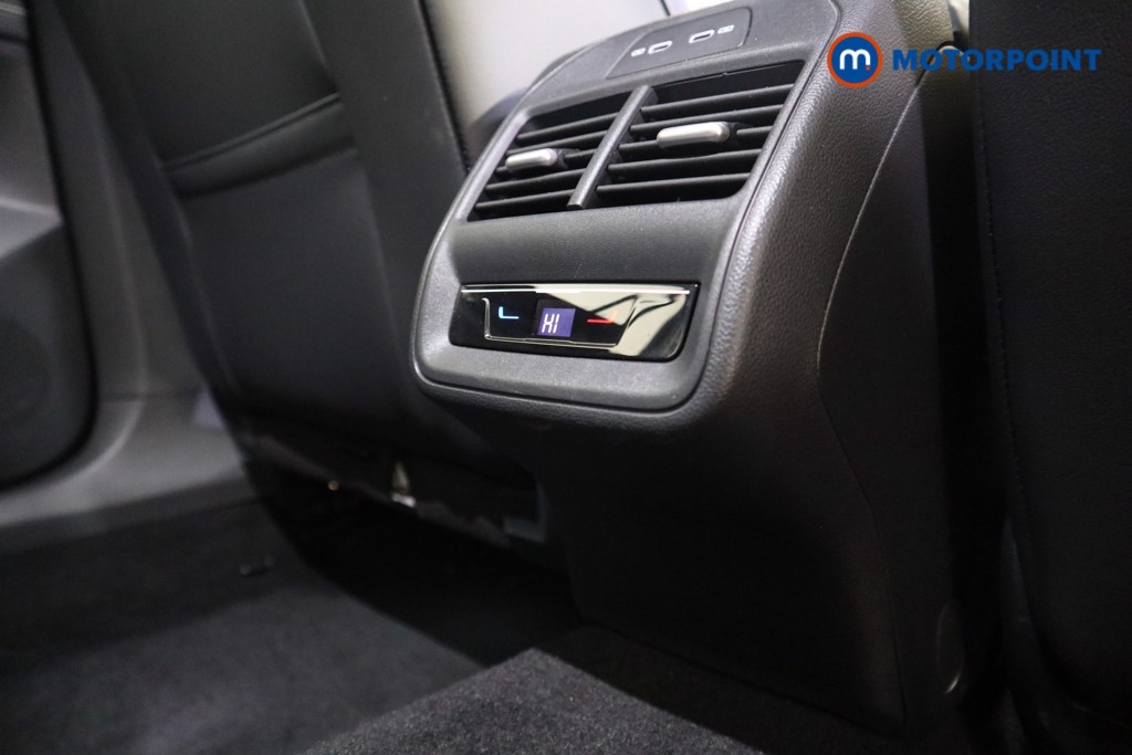 Used Volkswagen Passat 2025 for sale - 78039798: Photo 28