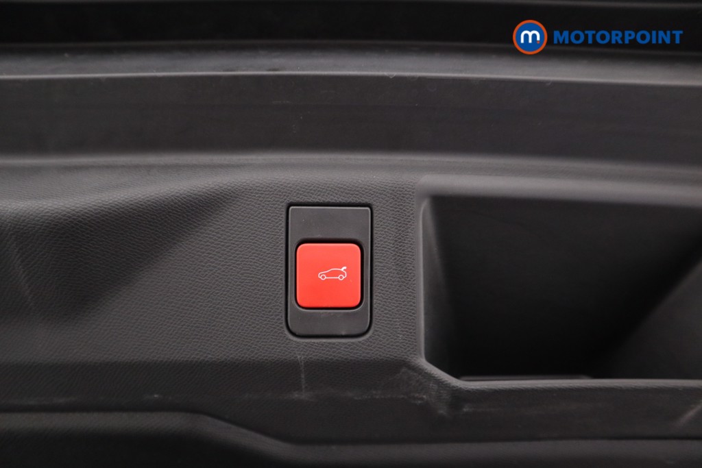 Used Peugeot 5008 2025 for sale - 77249003: Photo 28