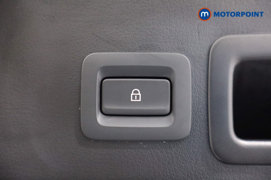 Used Mazda Mazda3 2025 for sale - 76750572: Photo 43