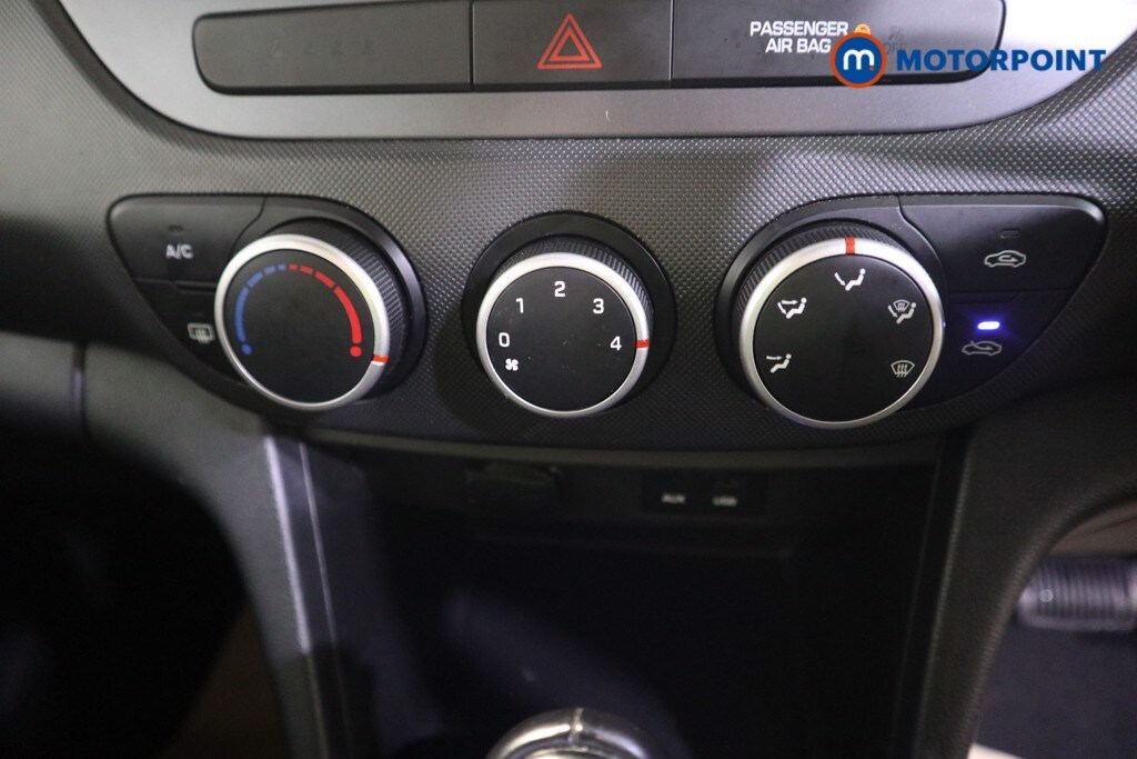 Used Hyundai i10 2019 for sale - 76933639: Photo 15