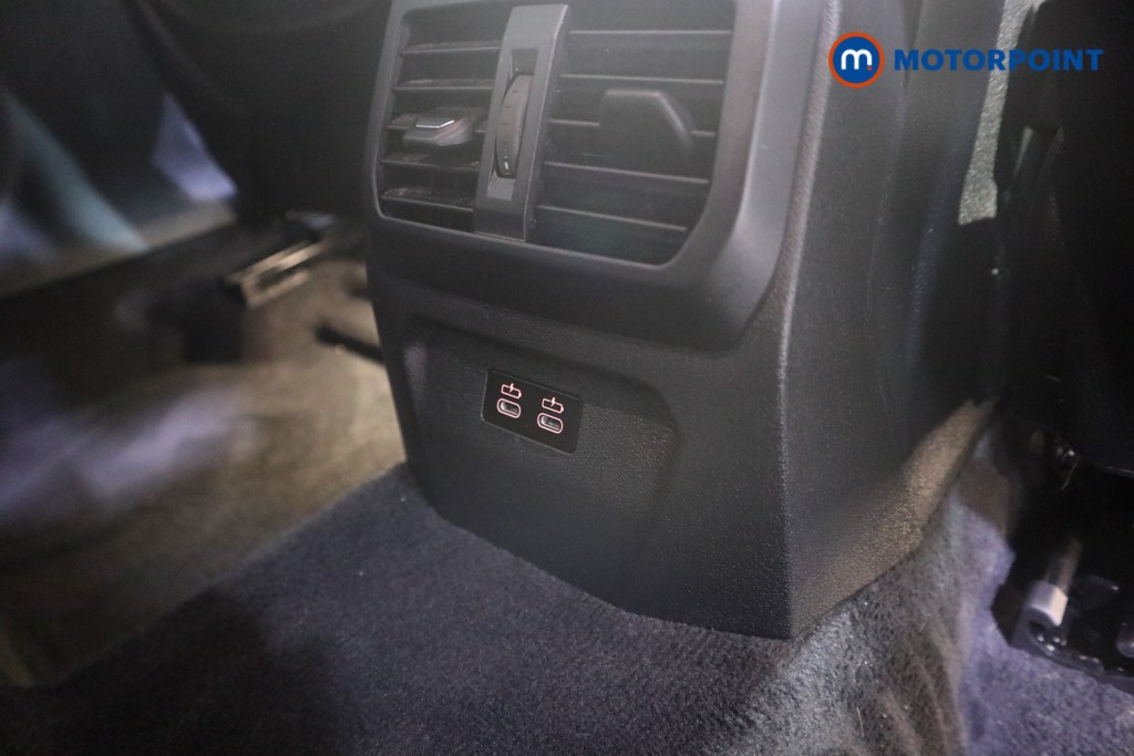 Used BMW 1 Series 2021 for sale - 76367156: Photo 27