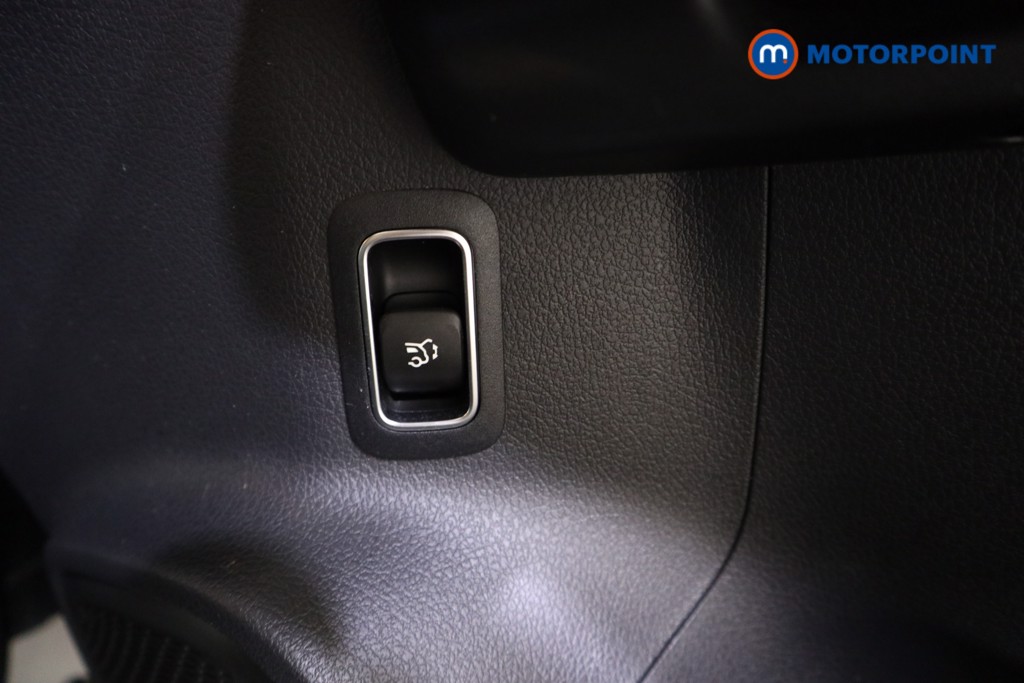 Used Mercedes-Benz GLA 2023 for sale - 77878469: Photo 22